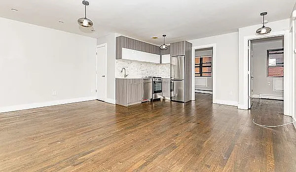 207 Schaefer Street - Photo 0
