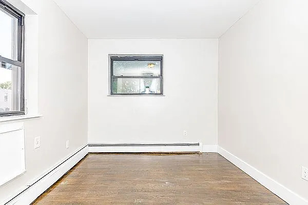 207 Schaefer Street - Photo 10