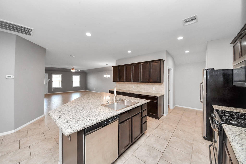 3030 Dripping Springs Court - Photo 2