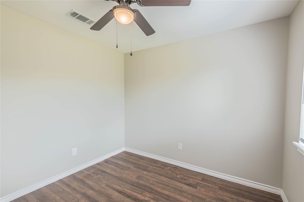 7522 Pepperbrook Drive - Photo 12
