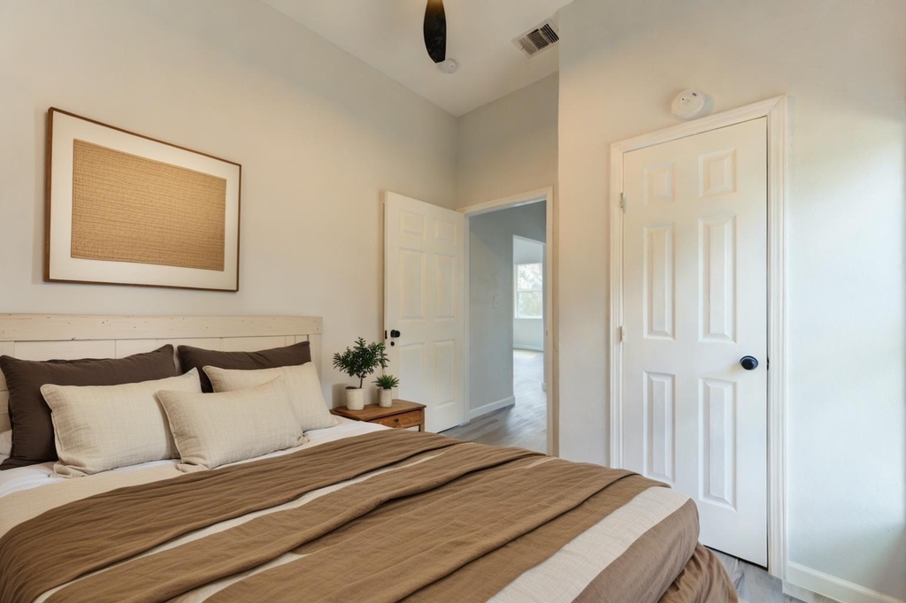 3705 Rawley Street - Photo 5
