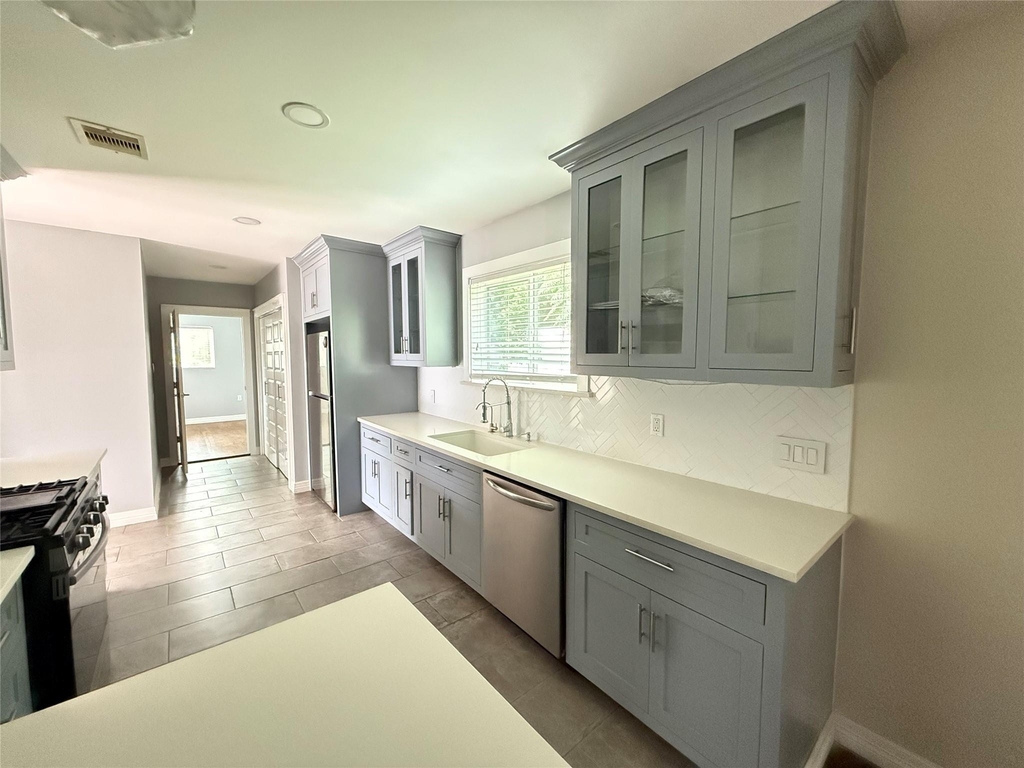 7144 Kernel Street - Photo 2