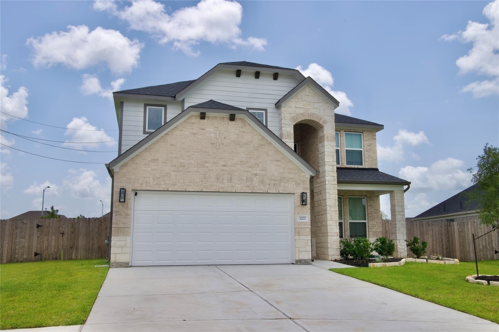 3207 Tilley Drive - Photo 3
