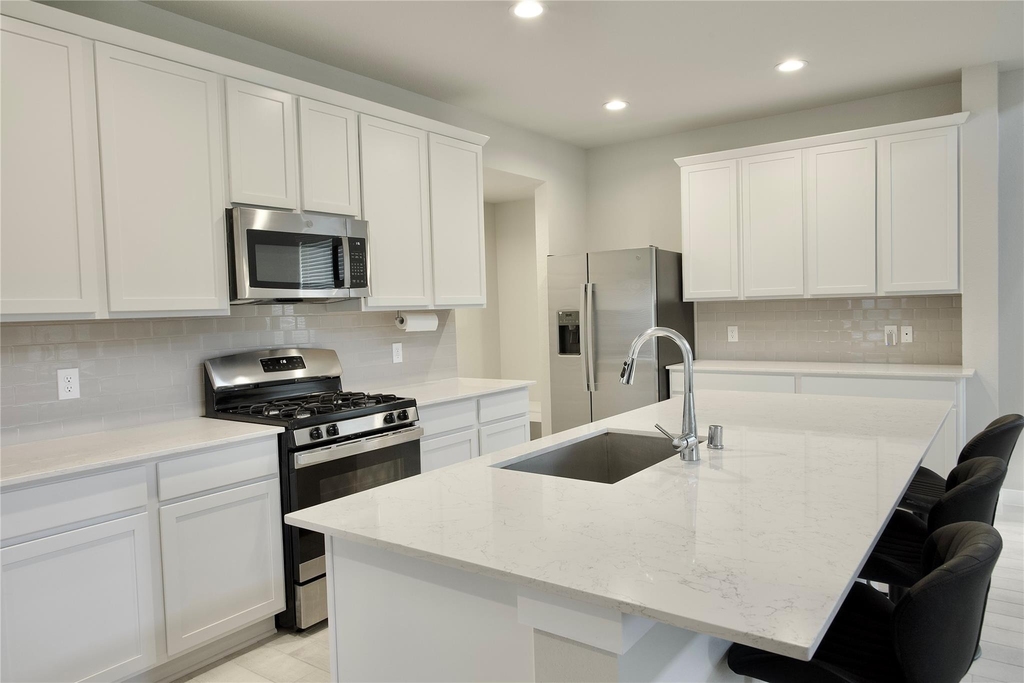 3207 Tilley Drive - Photo 8