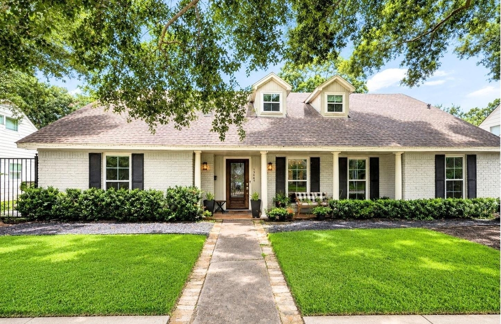 13047 Taylorcrest Road - Photo 0