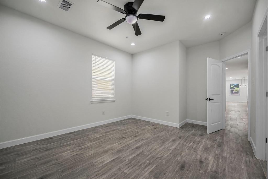 1078 Saint Clair Street - Photo 27