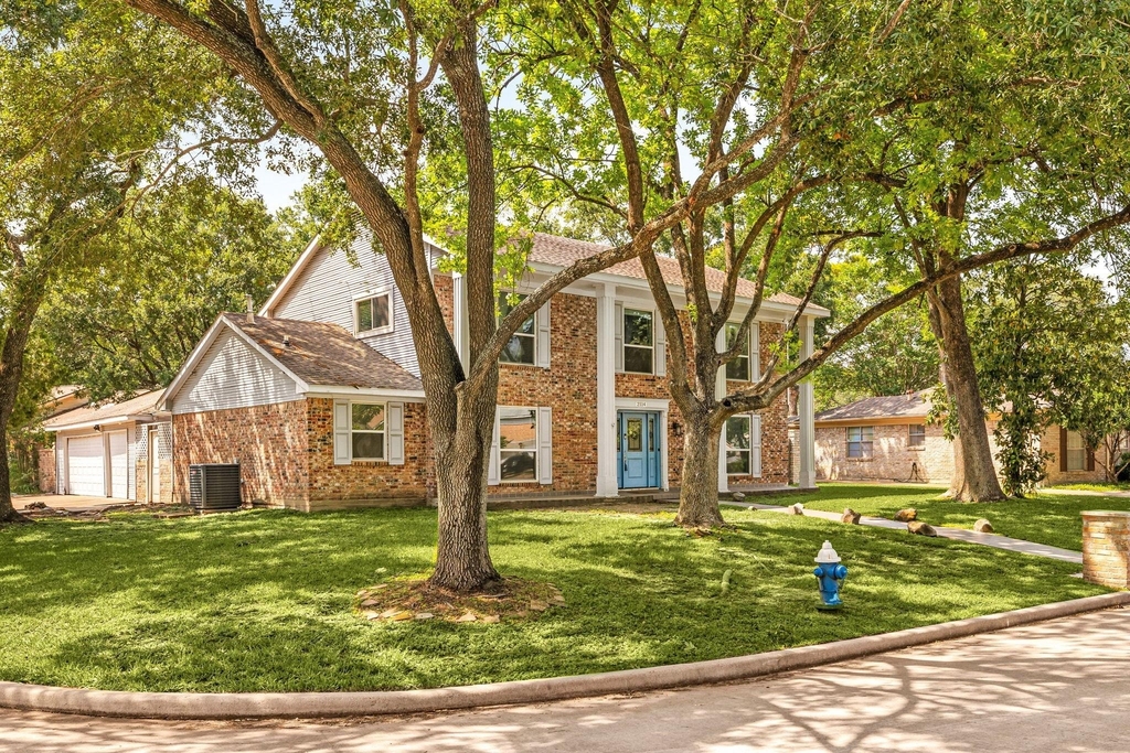2114 Briargreen Drive - Photo 1