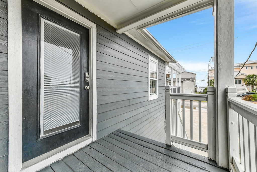 1110 64th Street - Photo 6