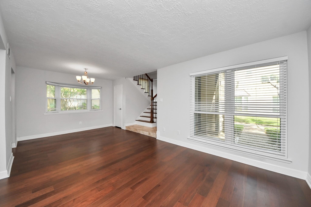742 Country Place Drive - Photo 6