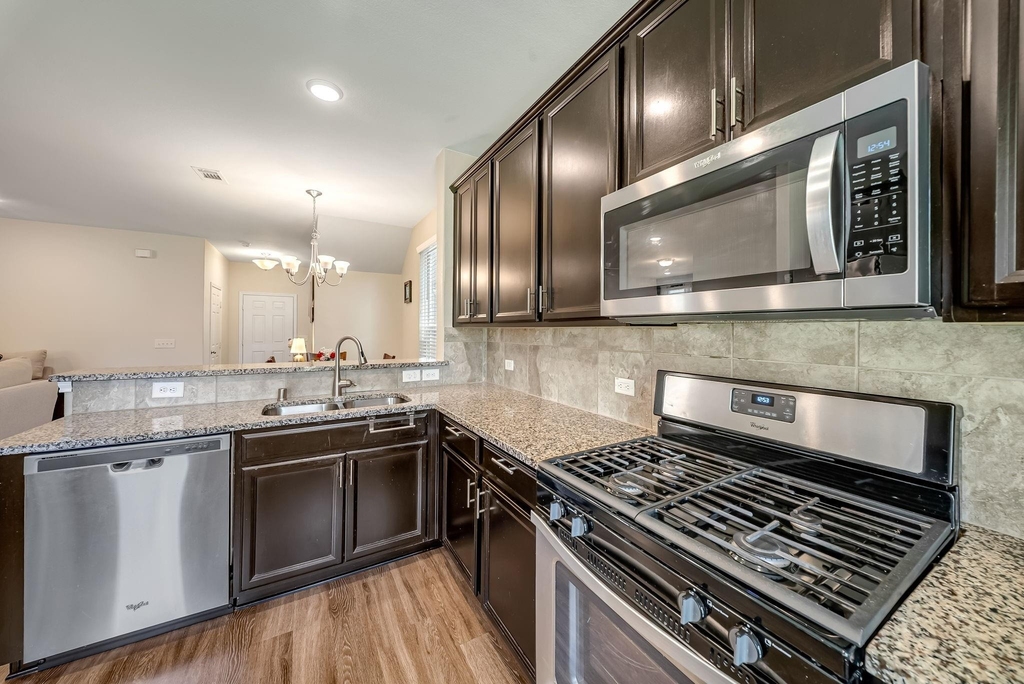 15815 Grey Boulder Drive - Photo 8