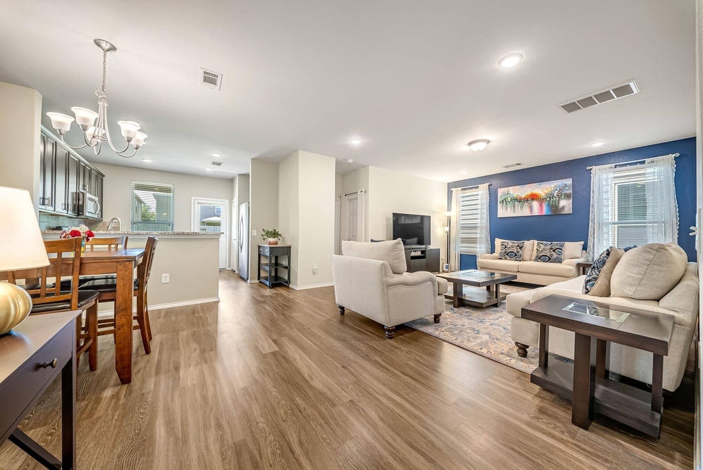 15815 Grey Boulder Drive - Photo 4