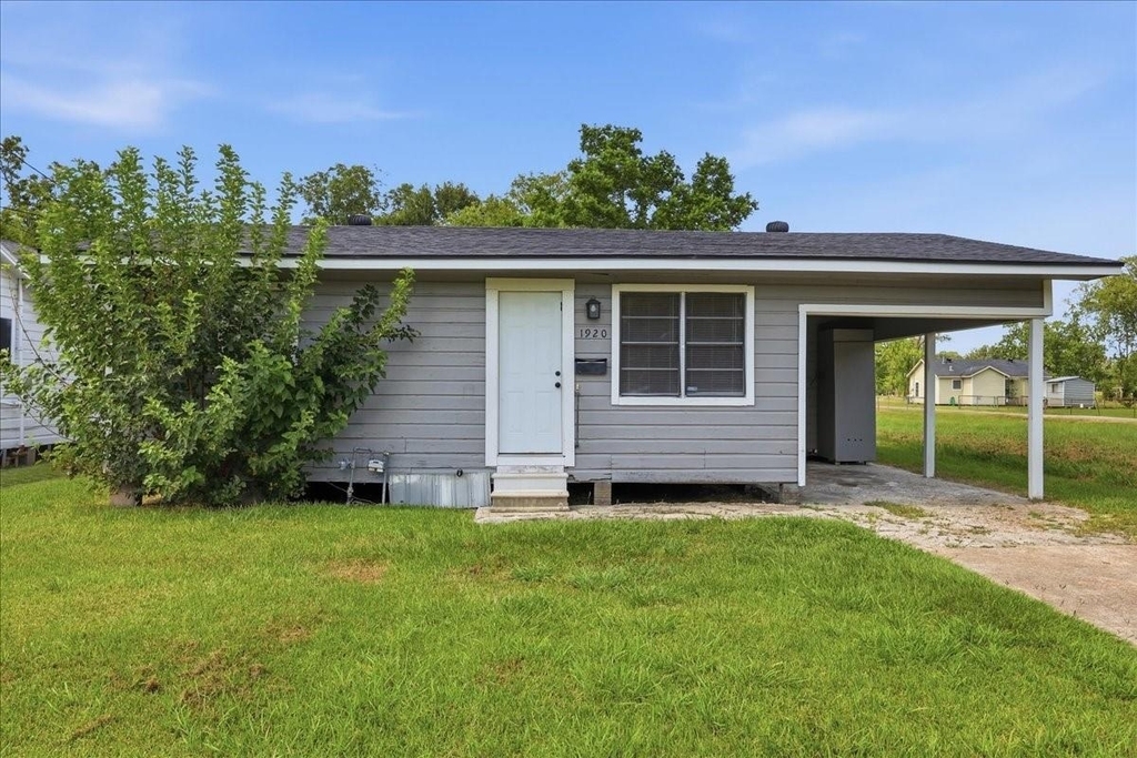 1920 May Street - Photo 19