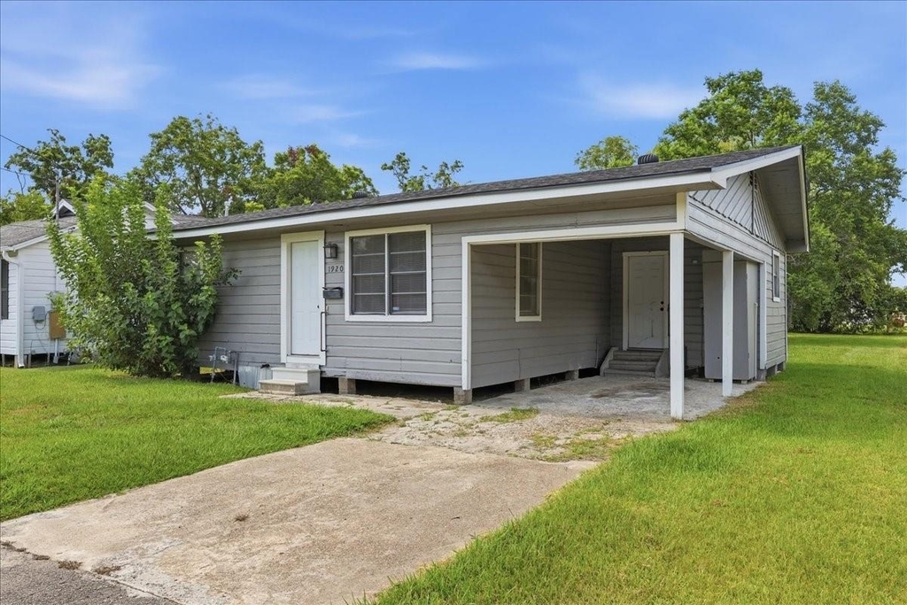 1920 May Street - Photo 0