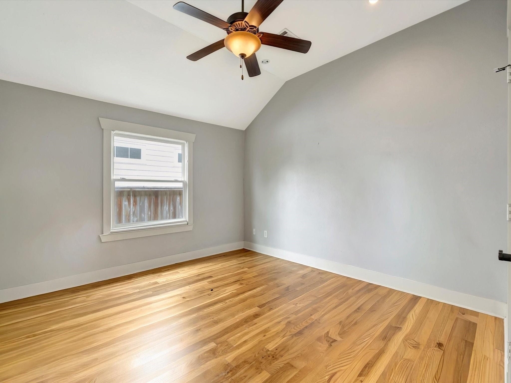 4628 Kermit Street - Photo 22