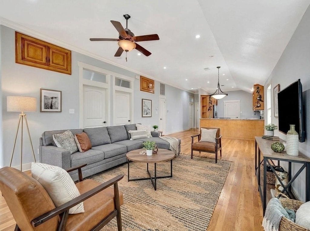 4628 Kermit Street - Photo 1