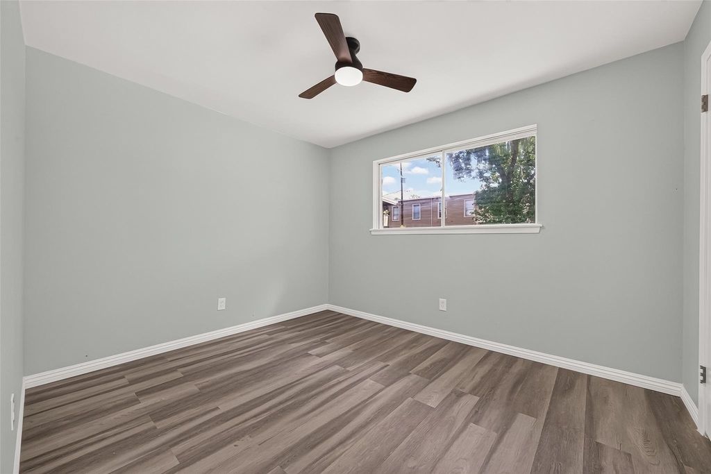 2013 Long Dr - Photo 24
