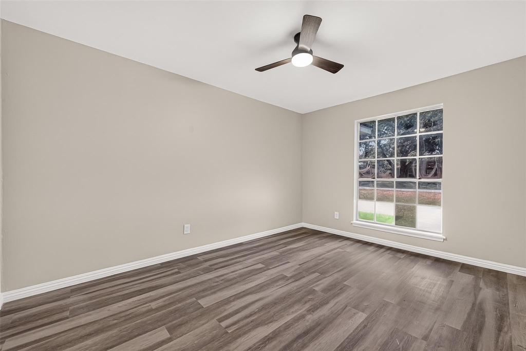 2013 Long Dr - Photo 8