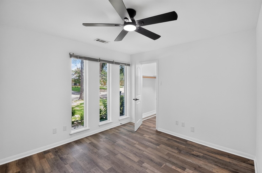 5675 Sylmar Road - Photo 18