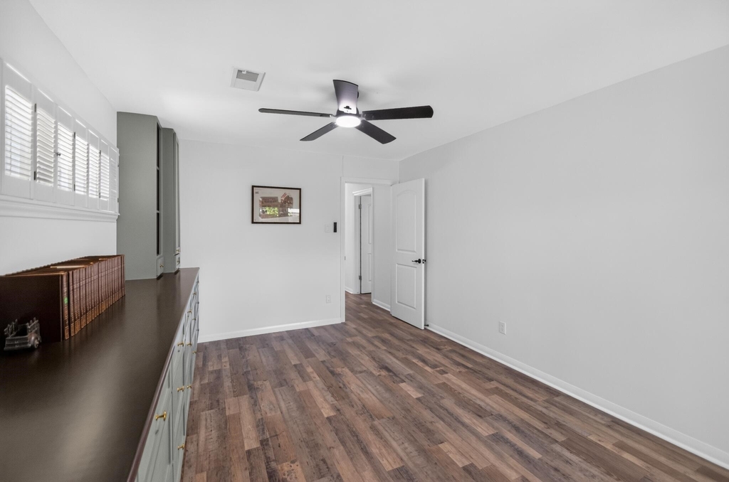 5675 Sylmar Road - Photo 28
