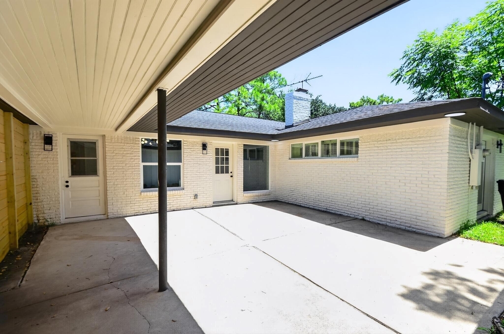 5675 Sylmar Road - Photo 31