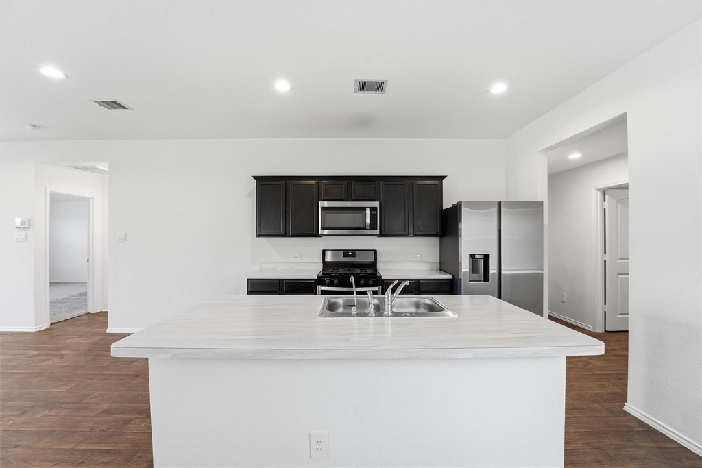 2419 Roaming Elk Court - Photo 3