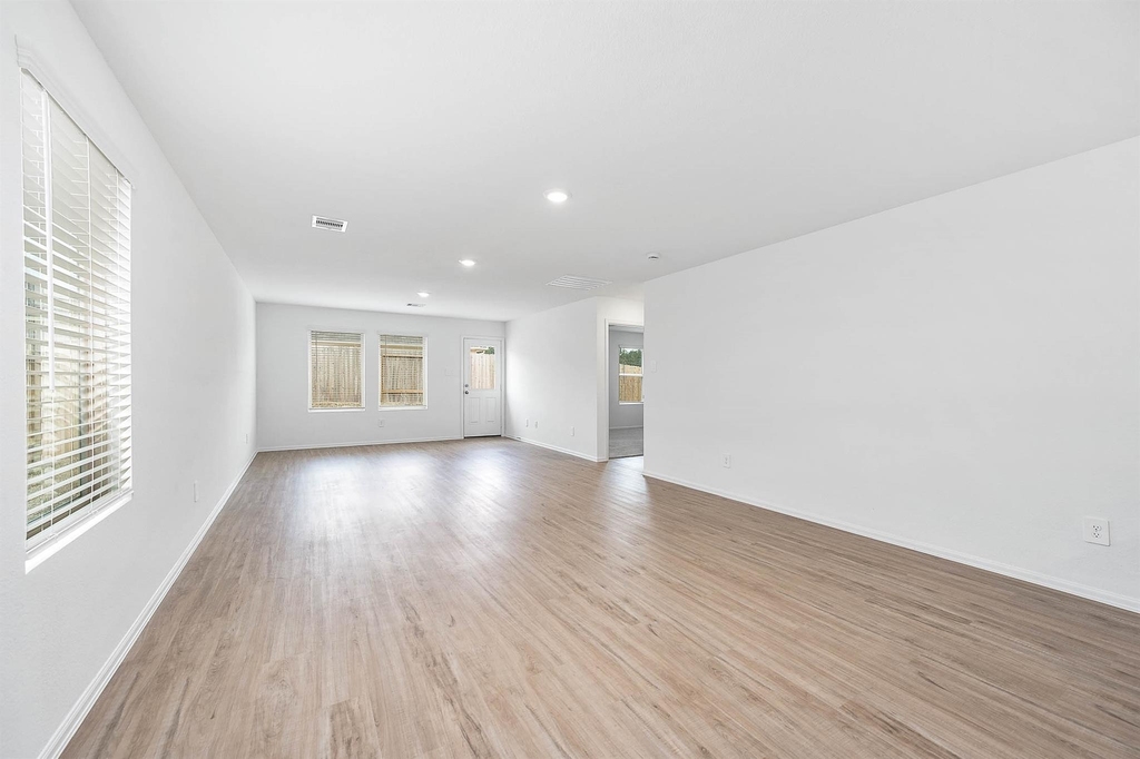 535 Flower Reed Court - Photo 3
