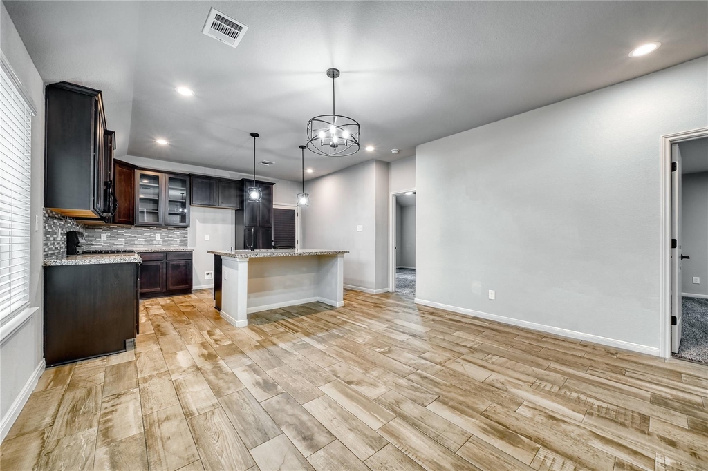 7919 Cypress Country Drive - Photo 8