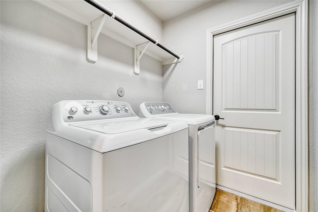 7919 Cypress Country Drive - Photo 21