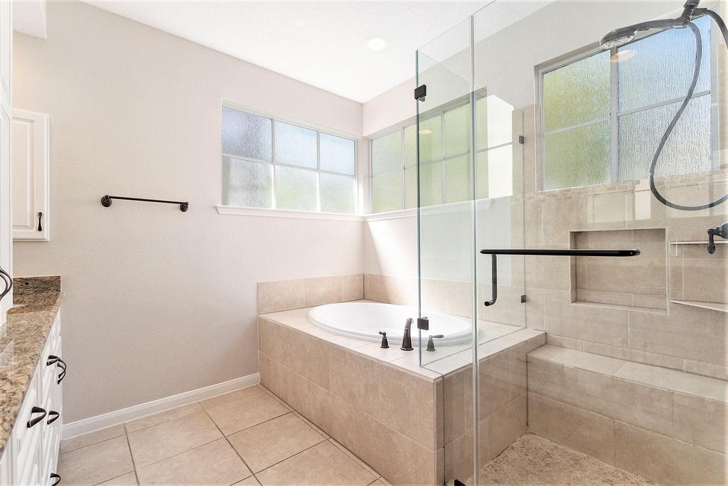 15 Larks Aire Place - Photo 8