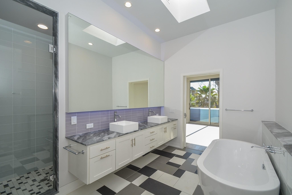 1907 Oakdale Street - Photo 25