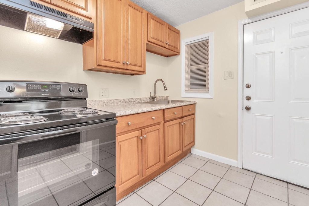 4701 Burket - Photo 10