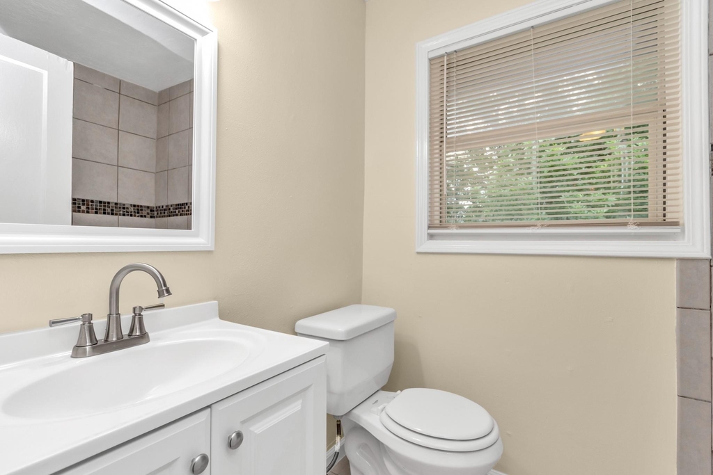 4701 Burket - Photo 19