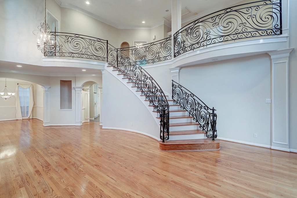 5365 Lampasas Street - Photo 9