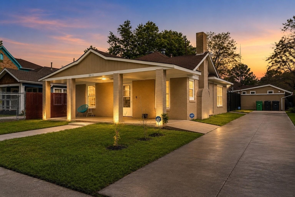 5217 Claremont Street - Photo 0