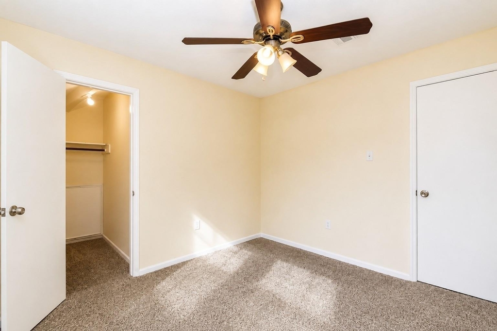 2110 Whiteback Drive - Photo 20