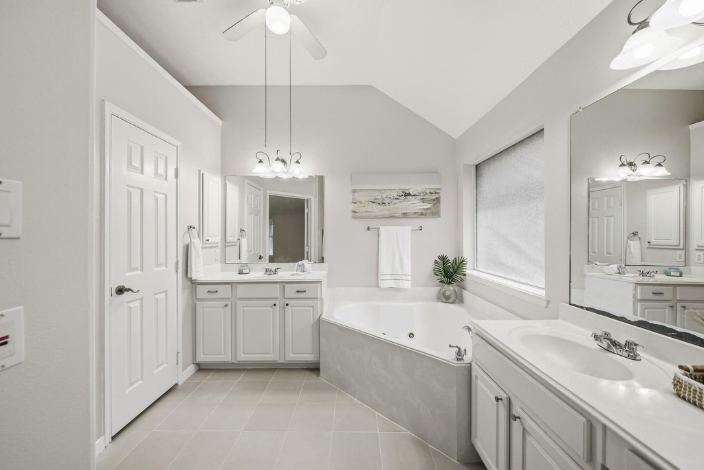 11308 Windy Dawn Drive - Photo 25