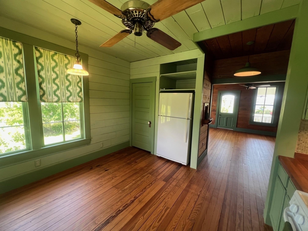 618 Bayridge Road - Photo 6