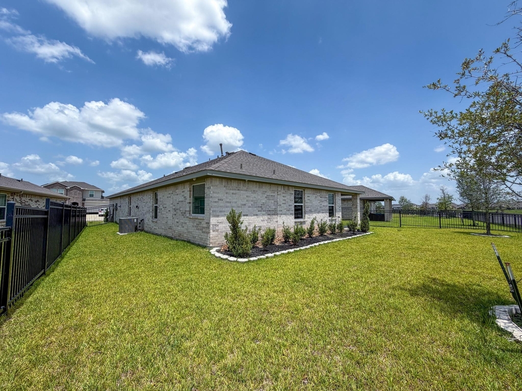 3101 Emerald Ocean Drive - Photo 33