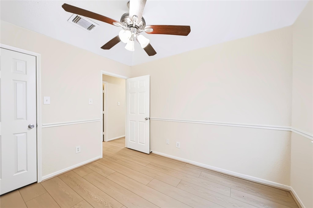 930 Mesa Terrace Drive - Photo 18