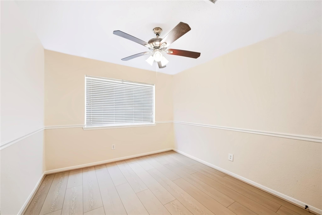 930 Mesa Terrace Drive - Photo 17