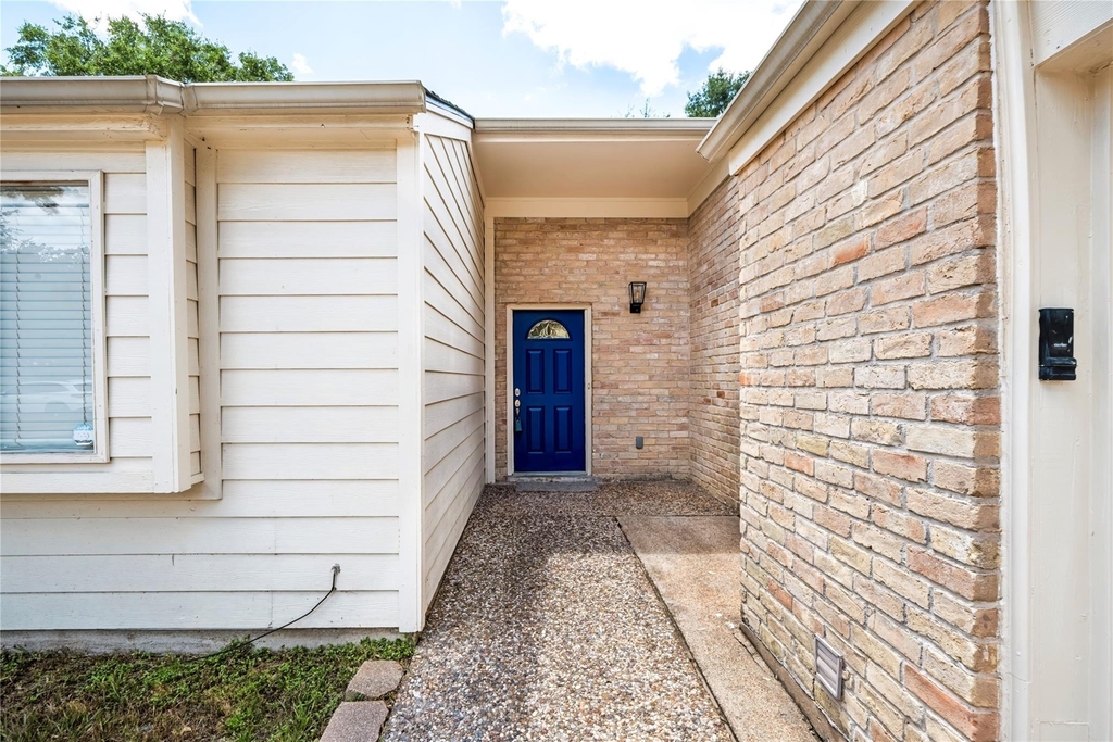 930 Mesa Terrace Drive - Photo 3