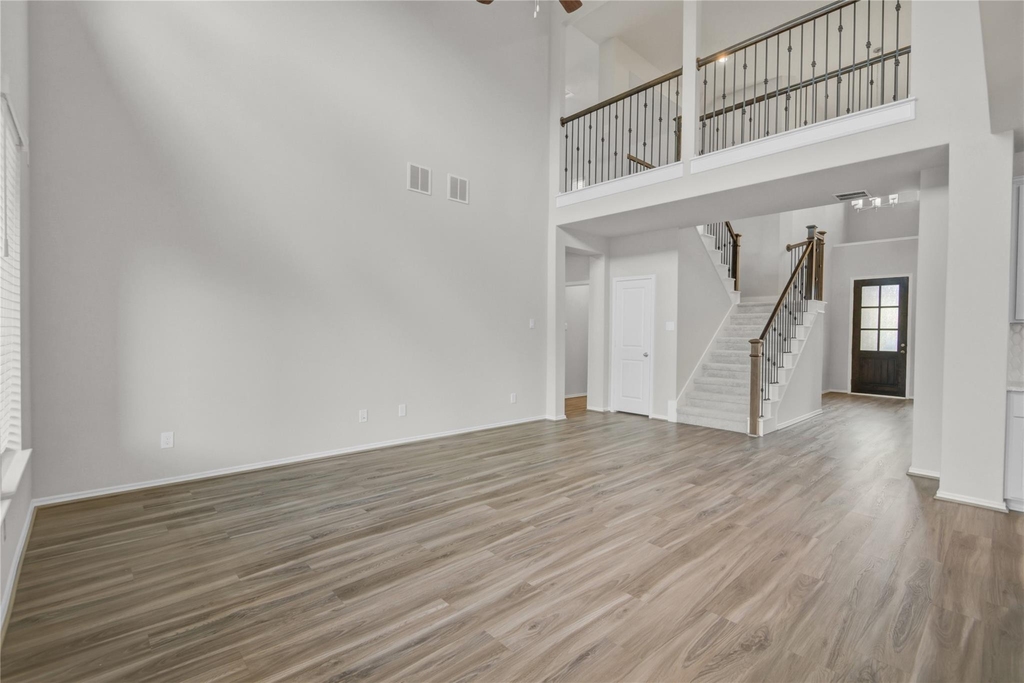10723 Lacaille Lane - Photo 5