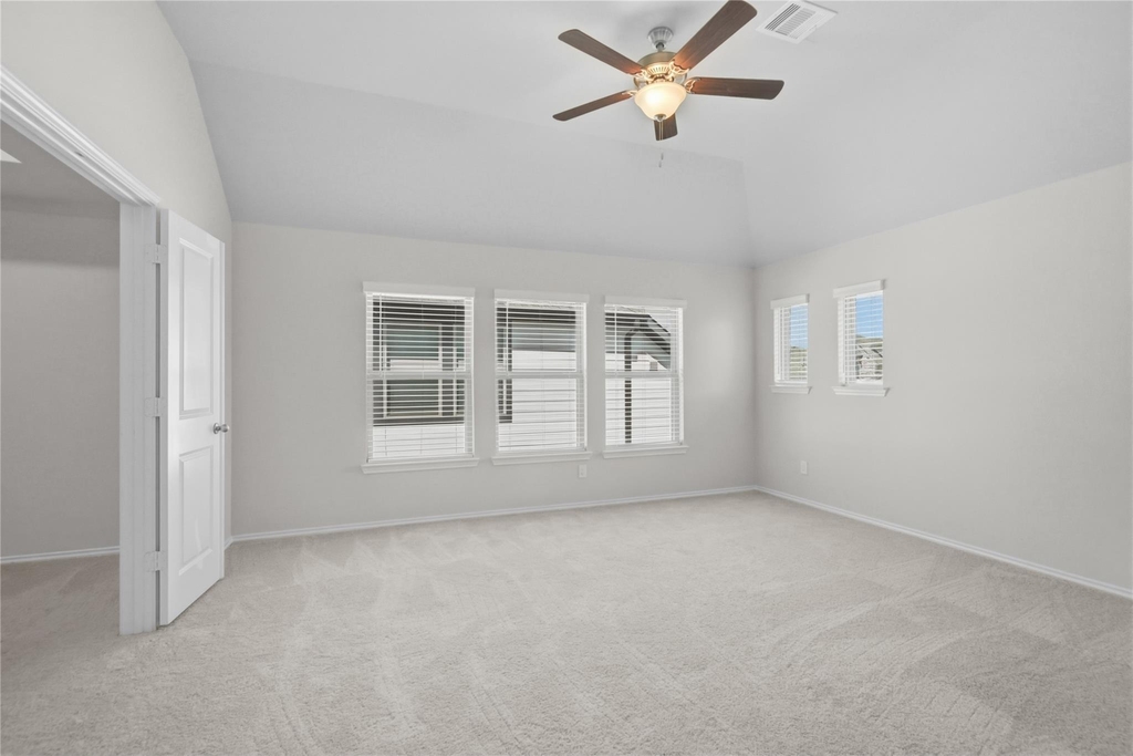10723 Lacaille Lane - Photo 16
