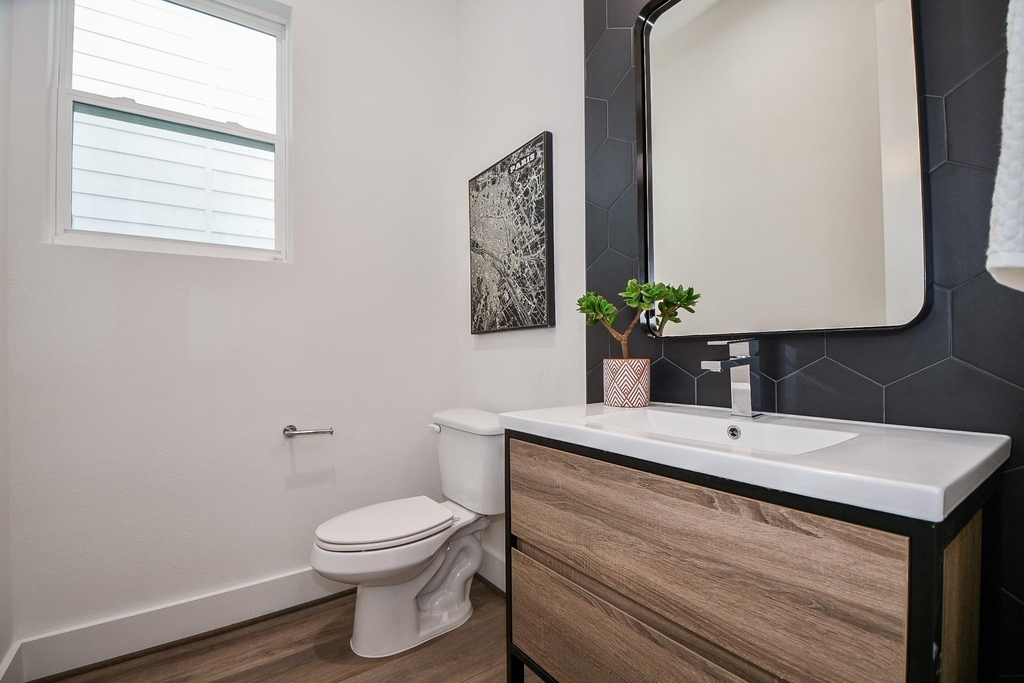 3513 Mcilhenny Street - Photo 5