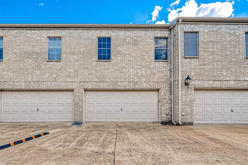 3780 Tanglewilde Street - Photo 39