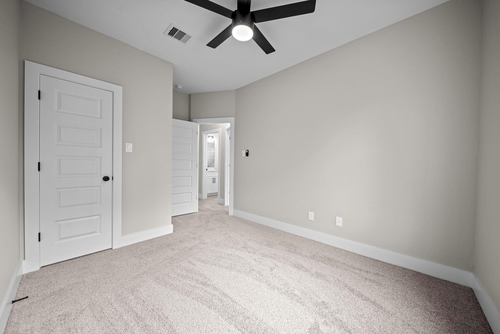 929 Green Meadow Lane - Photo 13