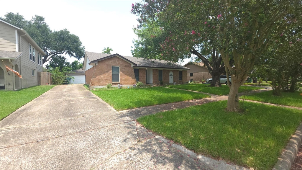 1119 Montour Drive - Photo 1