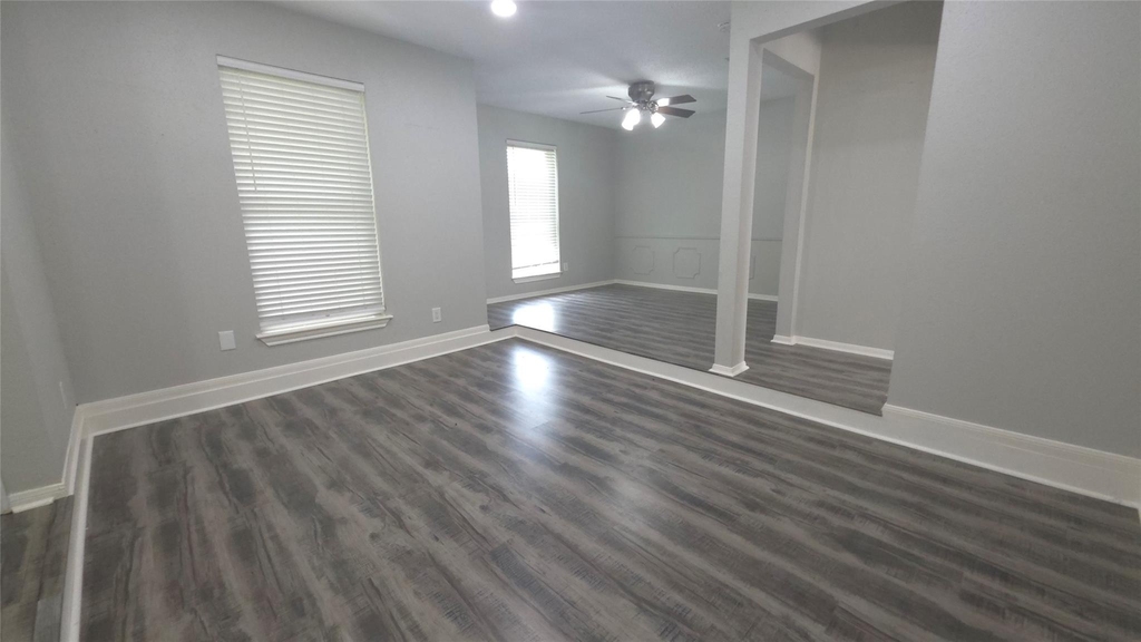 1119 Montour Drive - Photo 4