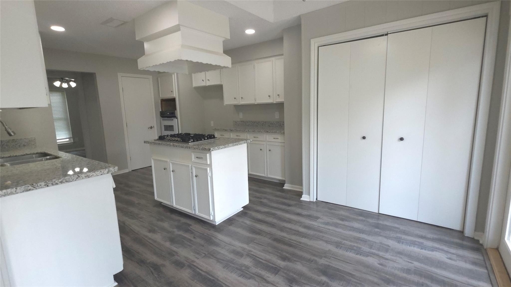 1119 Montour Drive - Photo 9