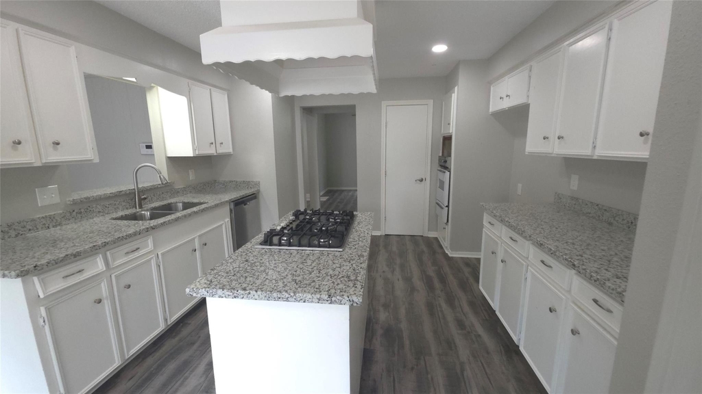 1119 Montour Drive - Photo 8